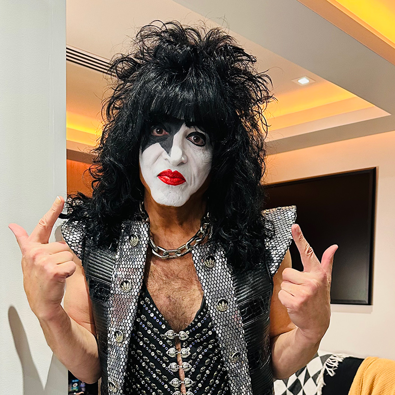 Kiss